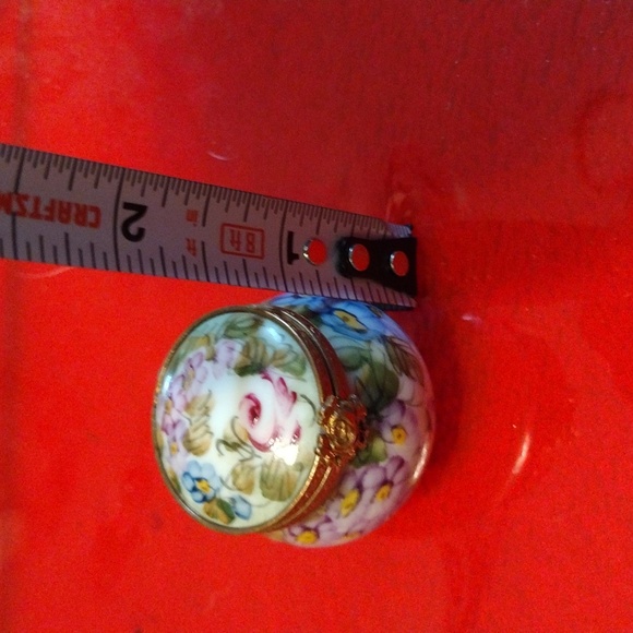 Authentic Limoges handpainted porcelain - Picture 8 of 8